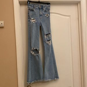 American Eagle Super Hi-Rise Flare jeans - size 000